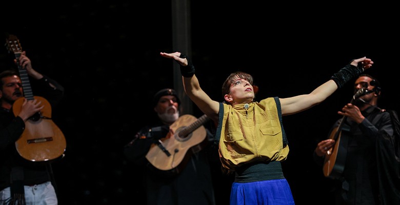 0000s_0013_12.-bate-fado-6-de-da-productions