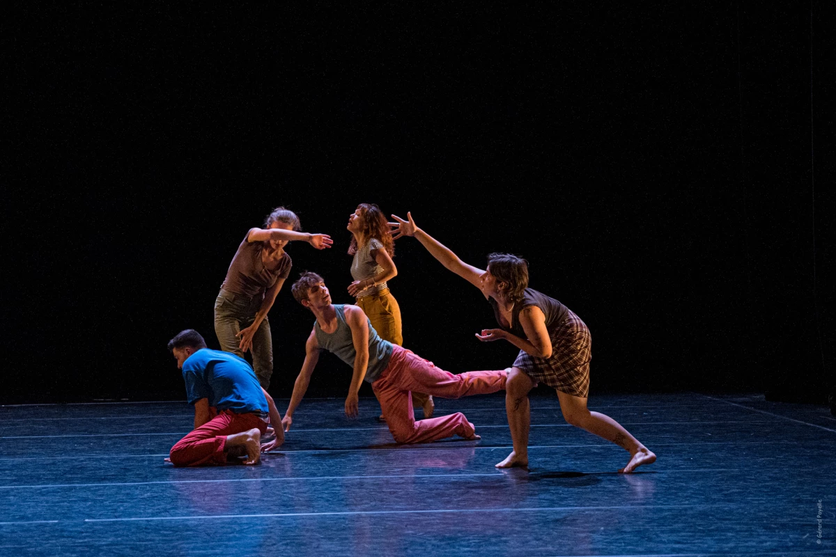 Danse contemporaine © Gérard Payelle