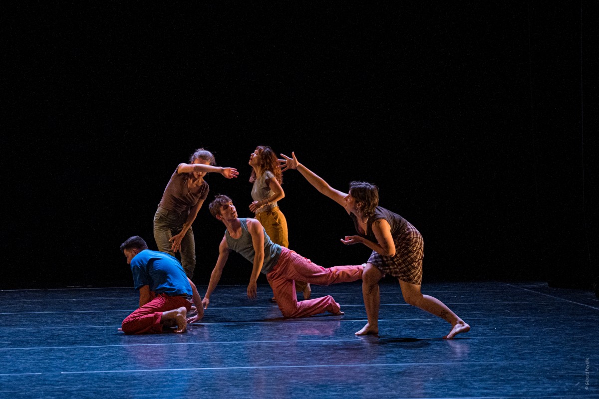 Danse contemporaine © Gérard Payelle